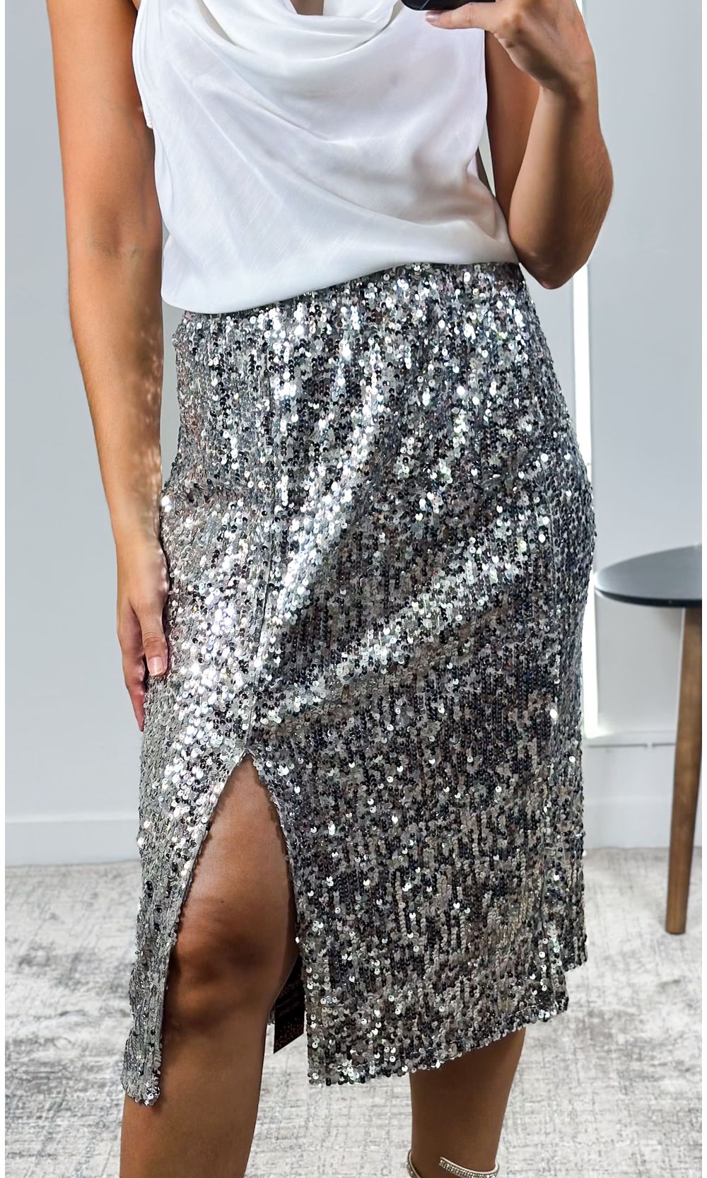 Saia Midi Lápis com Fenda e Paetês - Prata - Jack Modas, Moda Feminina e Acessórios 