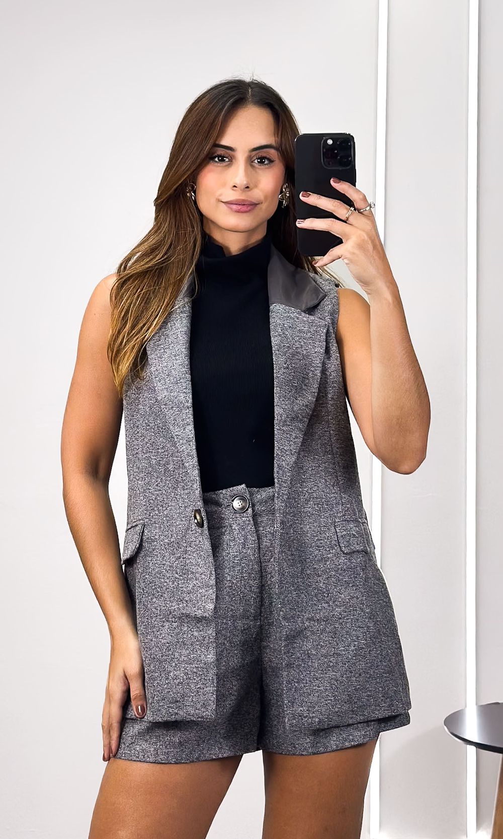 Conjunto Maxi Colete Gola Courino e Short - Cinza ... - Jack Modas, Moda Feminina e Acessórios 