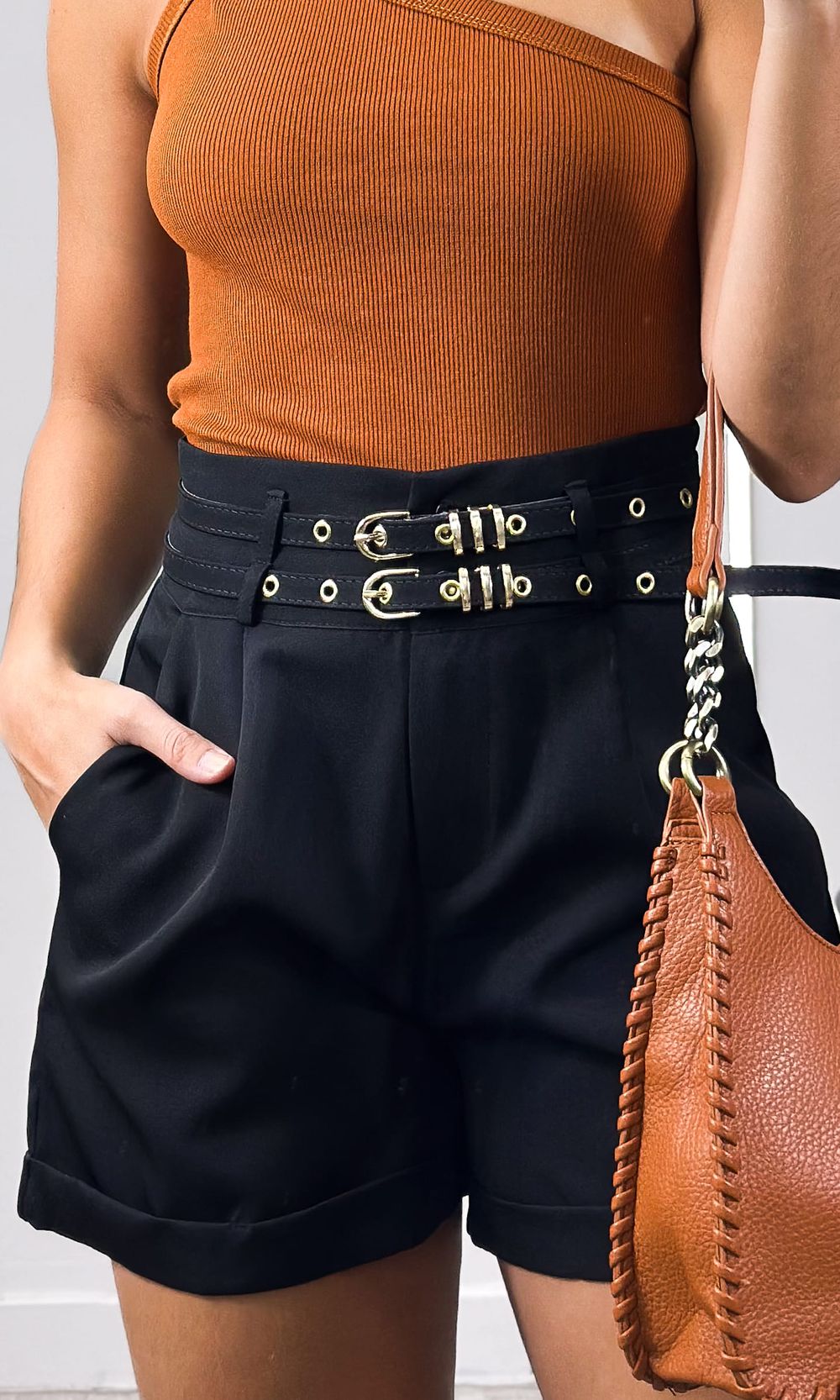 Short Alfaiataria Duplo Cinto - Preto
