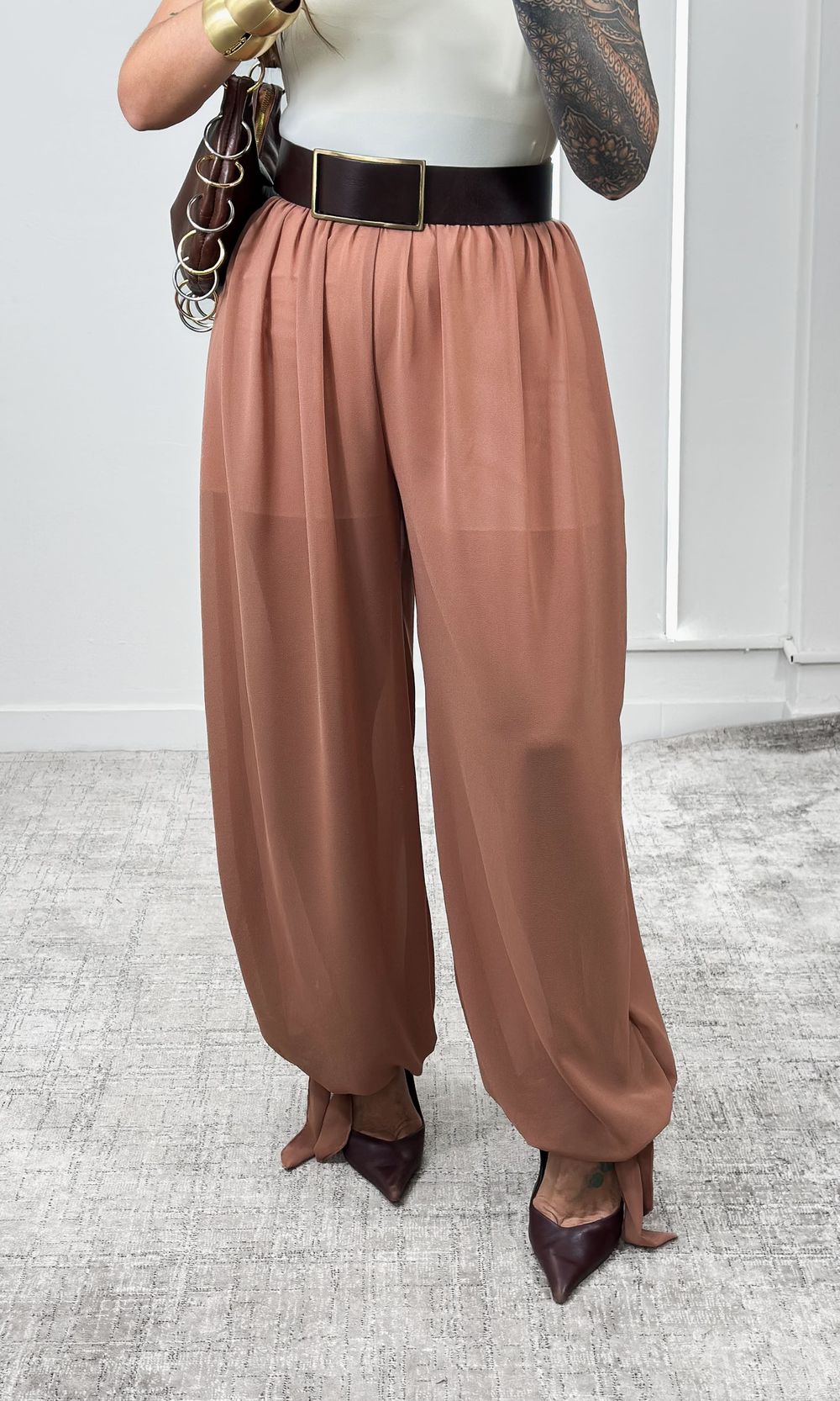Calça Chiffon Aladdin - Doce de Leite - Jack Modas, Moda Feminina e Acessórios 