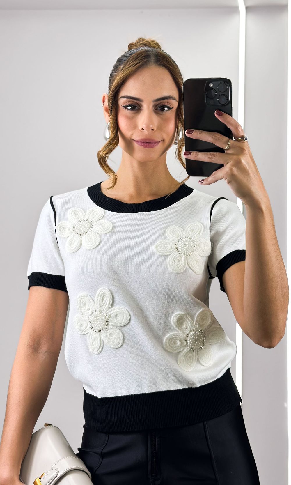 Blusa Tricô Modal Flores Crochê - Branco - Jack Modas, Moda Feminina e Acessórios 