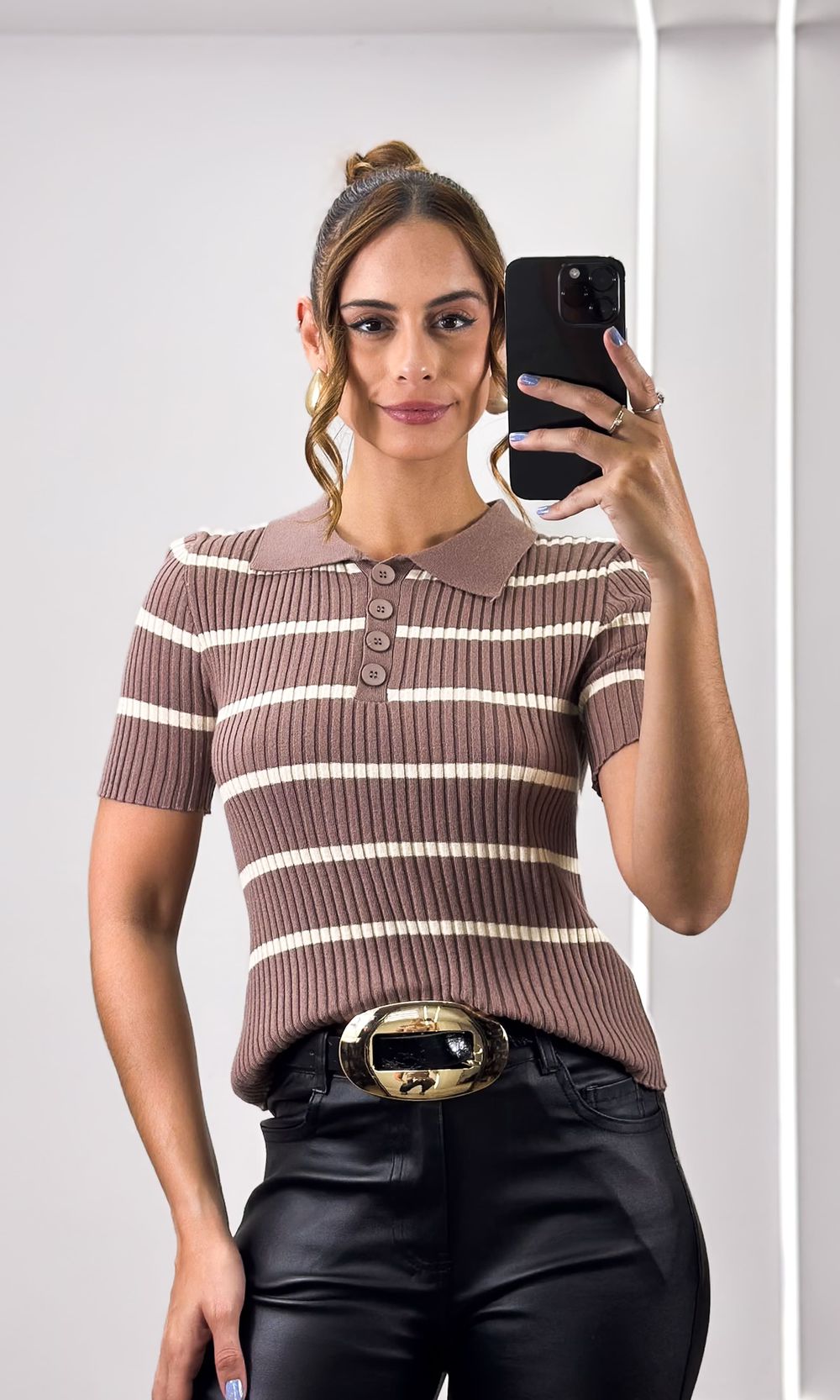 Blusa Polo Tricô Modal Listrada - Marrom/Bege
