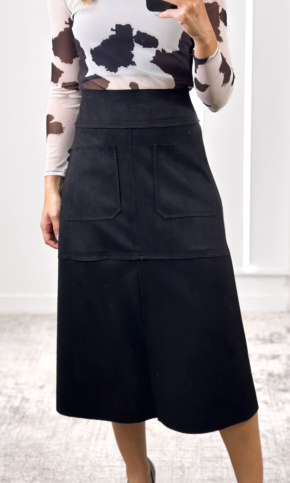 Saia Gordê Suede com Bolso - Preto - Jack Modas, Moda Feminina e Acessórios 