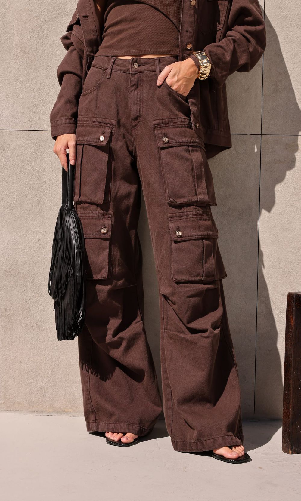 Calça Jeans Cargo Utility - Marrom