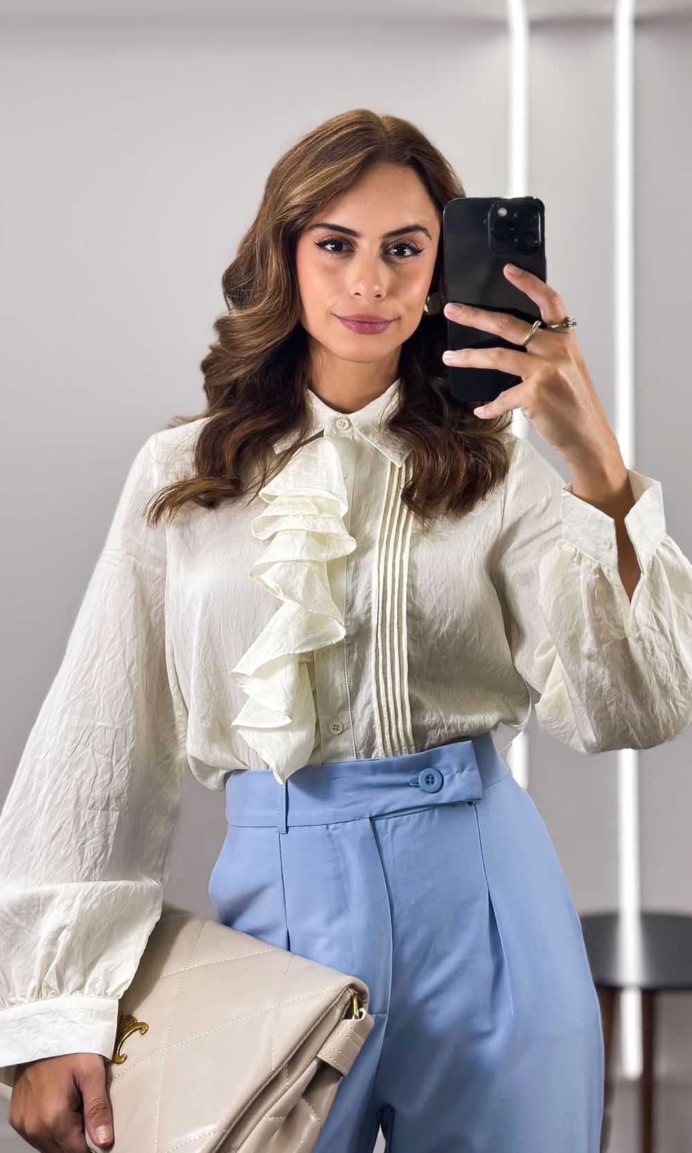 Camisa com Drapeado e Babados - Off