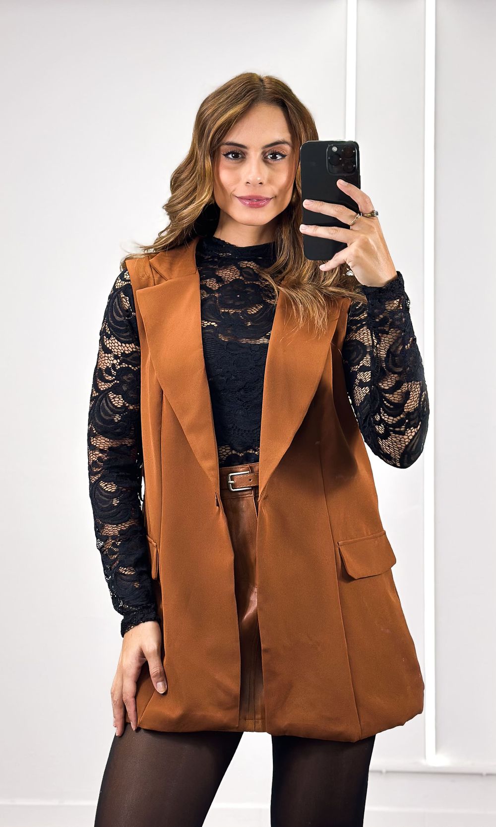 Maxi Colete Alfaiataria com Faixa - Caramelo - Jack Modas, Moda Feminina e Acessórios 