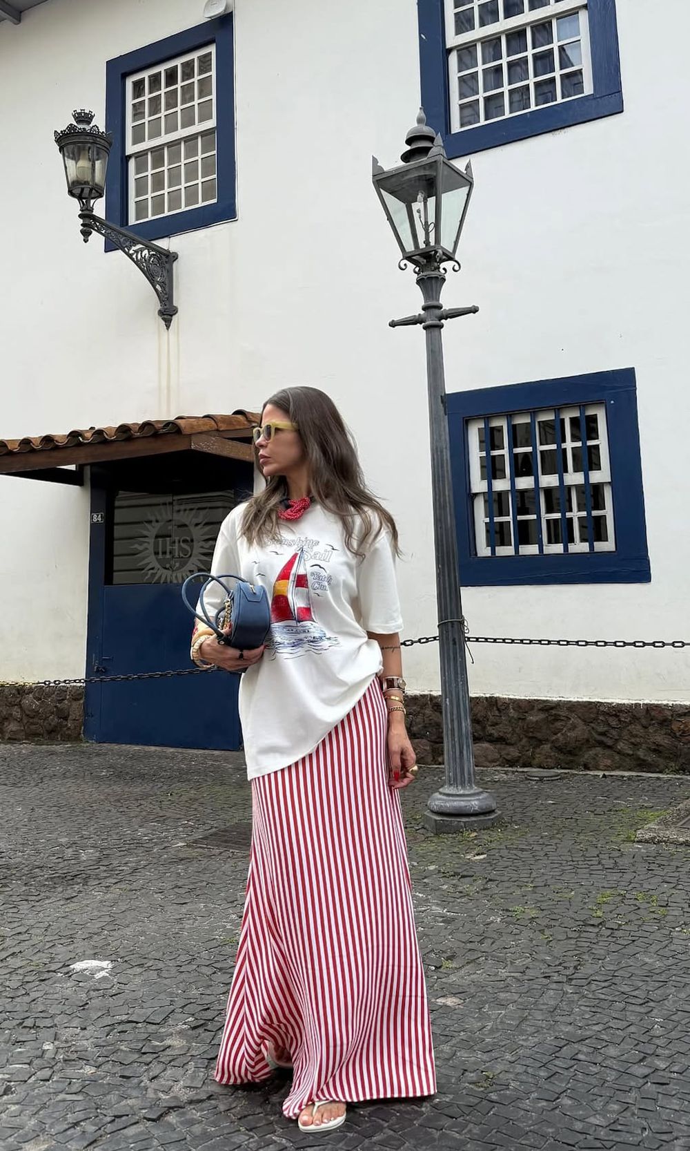 Saia Evase Listra Fina - Branco/Vermelho - Jack Modas, Moda Feminina e Acessórios 