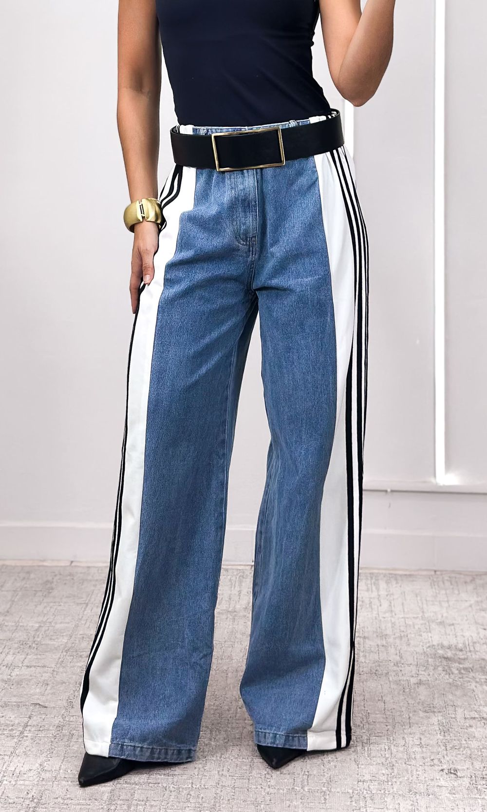 Calça Jeans Wide Leg Track - Azul/Branco/Preto - Jack Modas, Moda Feminina e Acessórios 