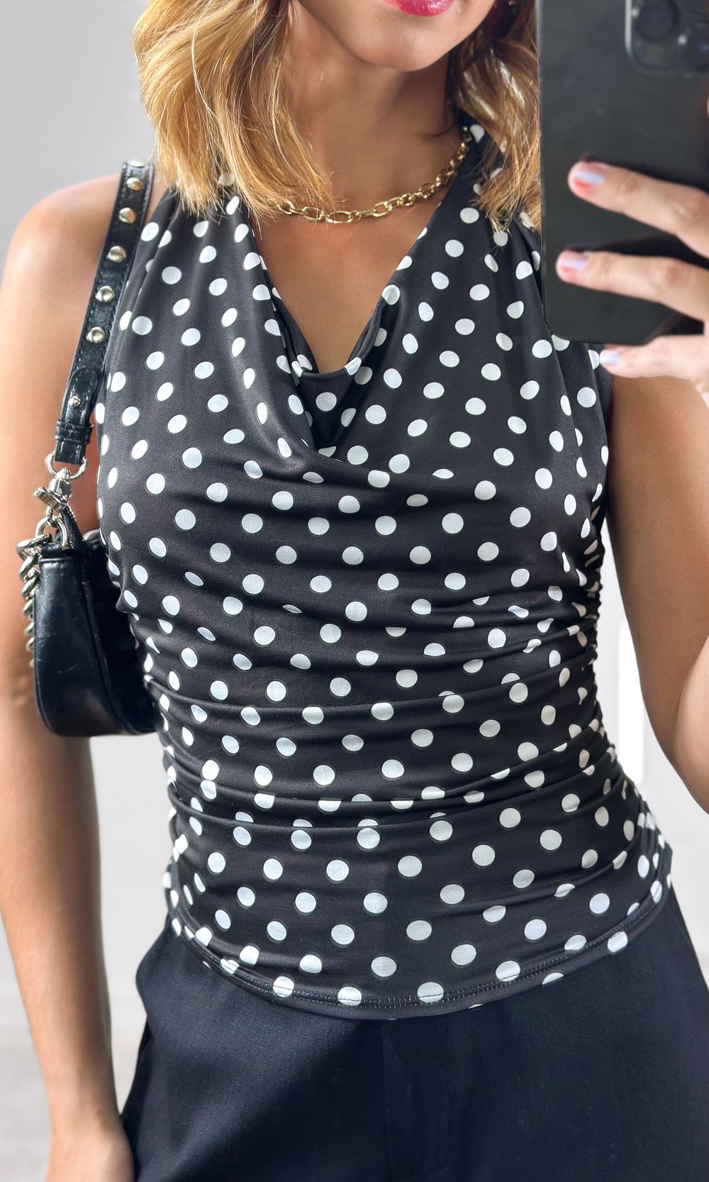 Blusa Frente Única Poá - Preto/Branco - Jack Modas, Moda Feminina e Acessórios 