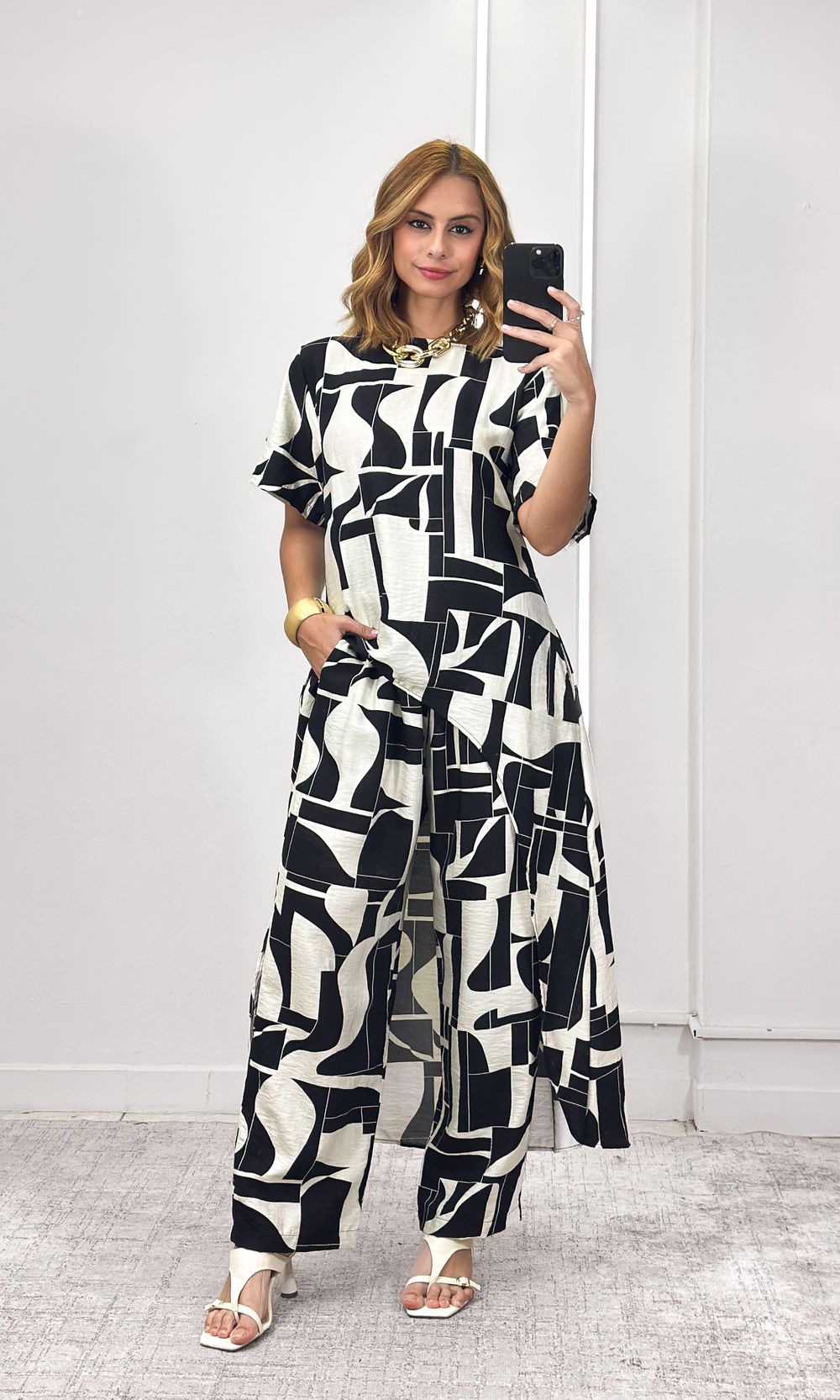 Conjunto Túnica e Calça Estampado - Preto/Off