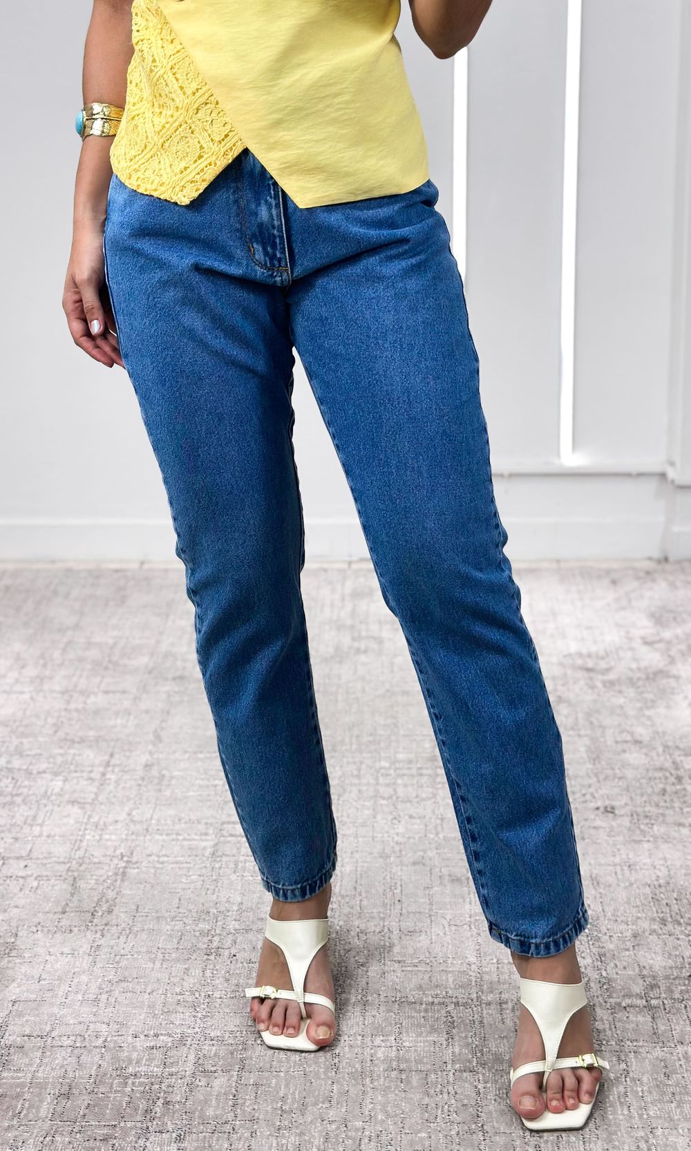 Calça Mom Jeans Otávia - Azul Estonado