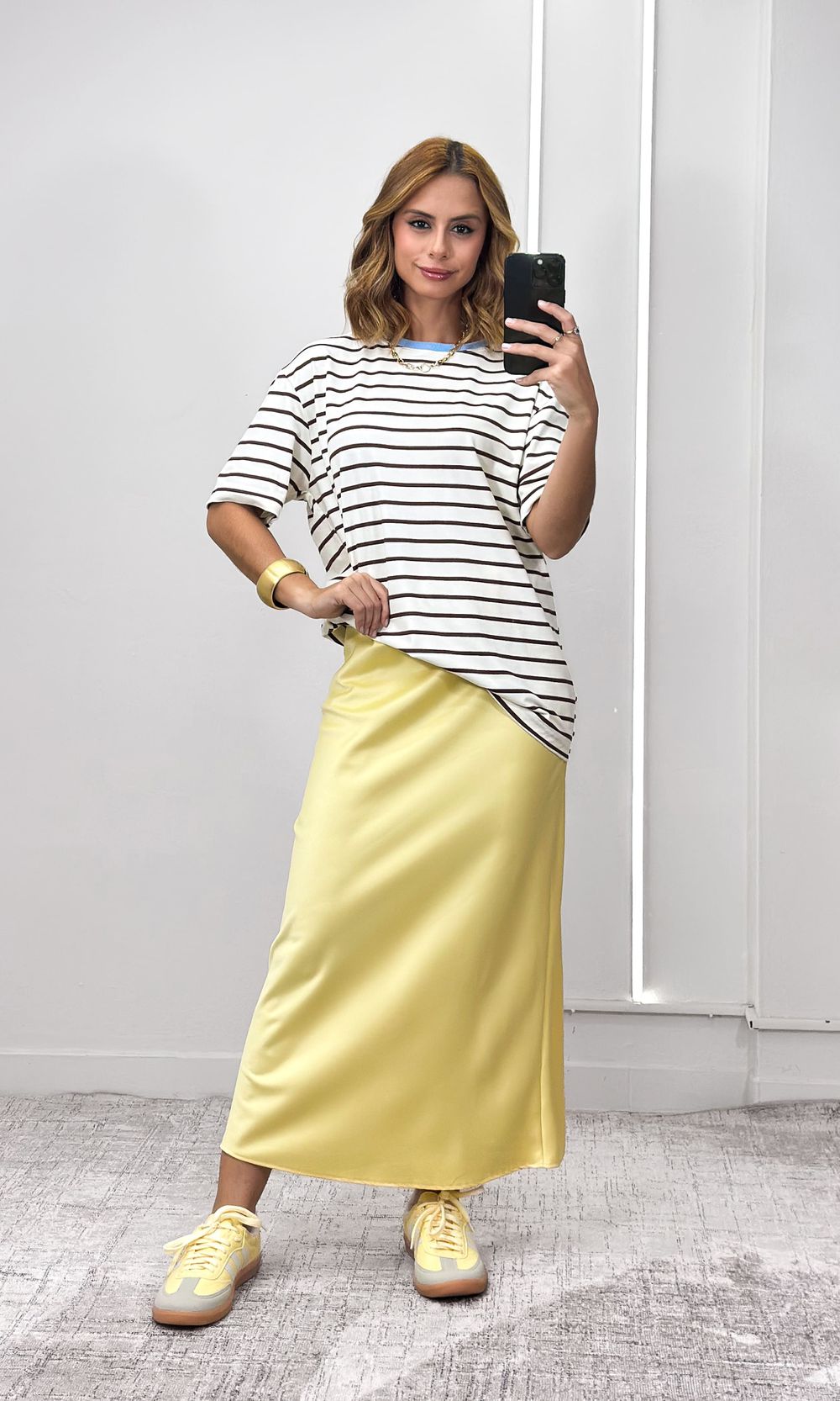 Saia Midi Cetim - Amarelo Manteiga