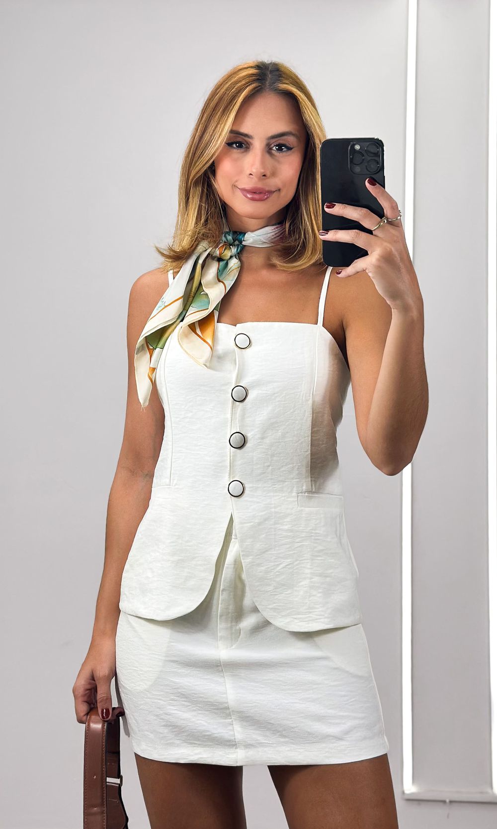 Conjunto Colete e Short Saia Laura - Branco