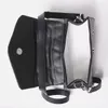 Bolsa Encanto Bordada Tiracolo Preta