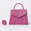 Bolsa Encanto Bordada Tiracolo Pink