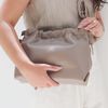 Bolsa de Couro Legítimo Amêndoa - HARMONIA GRANDE