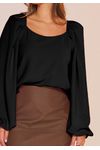 BLUSA FLUID DECOTE PRINCESA