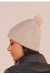 GORRO FEMININO COM POMPOM