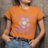 Camiseta Básica Feminina Good Vibes Only Flor 100% Algodão Premium - Laranja