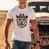 Camiseta Básica Masculina Cachorro Xerife Country 100% Algodão Premium - Branco