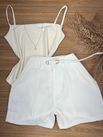 Short com Cinto Alfaiataria Branco