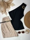 Blusa Canelada Nula manga com Detalhe Fivela Preta