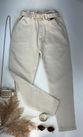 Calça Cenoura MOM Com Cinto OFF White