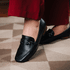 Sapato Social Feminino em Couro com fivela cor Preto