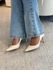 Scarpin Valentina Salto Fino Médio Couro Off White 