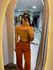 Blusa ombro a ombro camelo