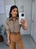 Camisa Amélia acetinada marrom claro