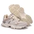 Tenis NB BEGE