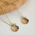 Kit 1 - 2 Colares medalha M Personalizadas Folheado em Ouro 18k