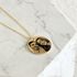 Colar Medalha G Personalizada Folheado em Ouro 18k