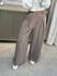 Calça Biamar Pantalona Com Pregas E Bolsos Faca Marrom 1707
