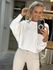 Blusa Biamar De Fio Pluma Com Manga Morcego Off White 
