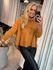 Blusa Biamar De Fio Pluma Com Gola Boba Caramelo