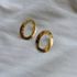 Brinco Oval Escultural Banhado em Ouro 18k