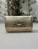 Bolsa Livia Couro Croco Metalizado Ouro Light