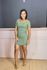 Vestido curto de manga verde oliva