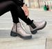 Bota Coturno Chelsea Couro Metalizado Ônix