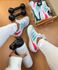 Tenis Ad Branco com Detalhe Azul e Rosa