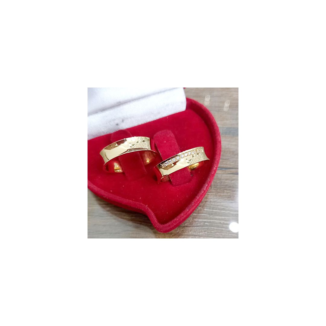 Aliança de Ouro 18k O PAR 