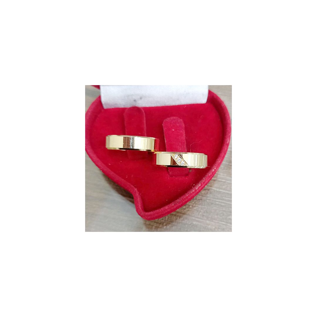 Aliança de Ouro 18k O PAR - RJ52 - ALIANÇAS RAINHA VIRTUAL 