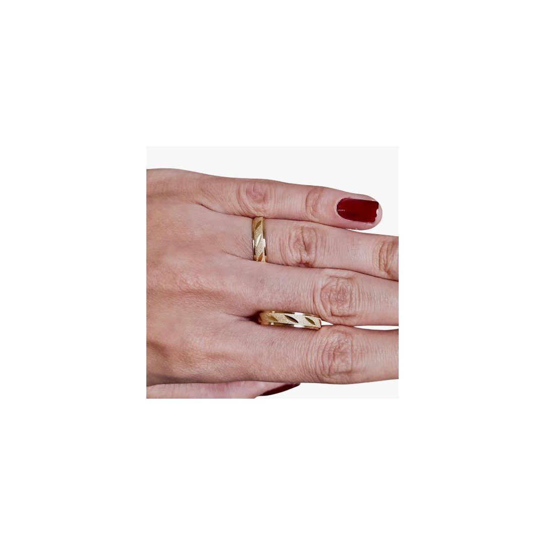 Aliança de Ouro 18k O PAR