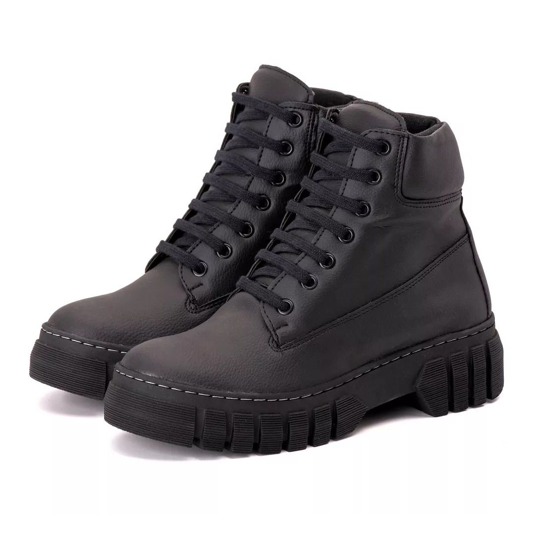Bota Coturno Tratorado Feminino Couro Sintético Preto - REF: 17