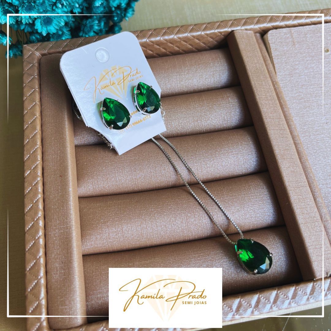 Conjunto Gota Esmeralda - Kamila Prado