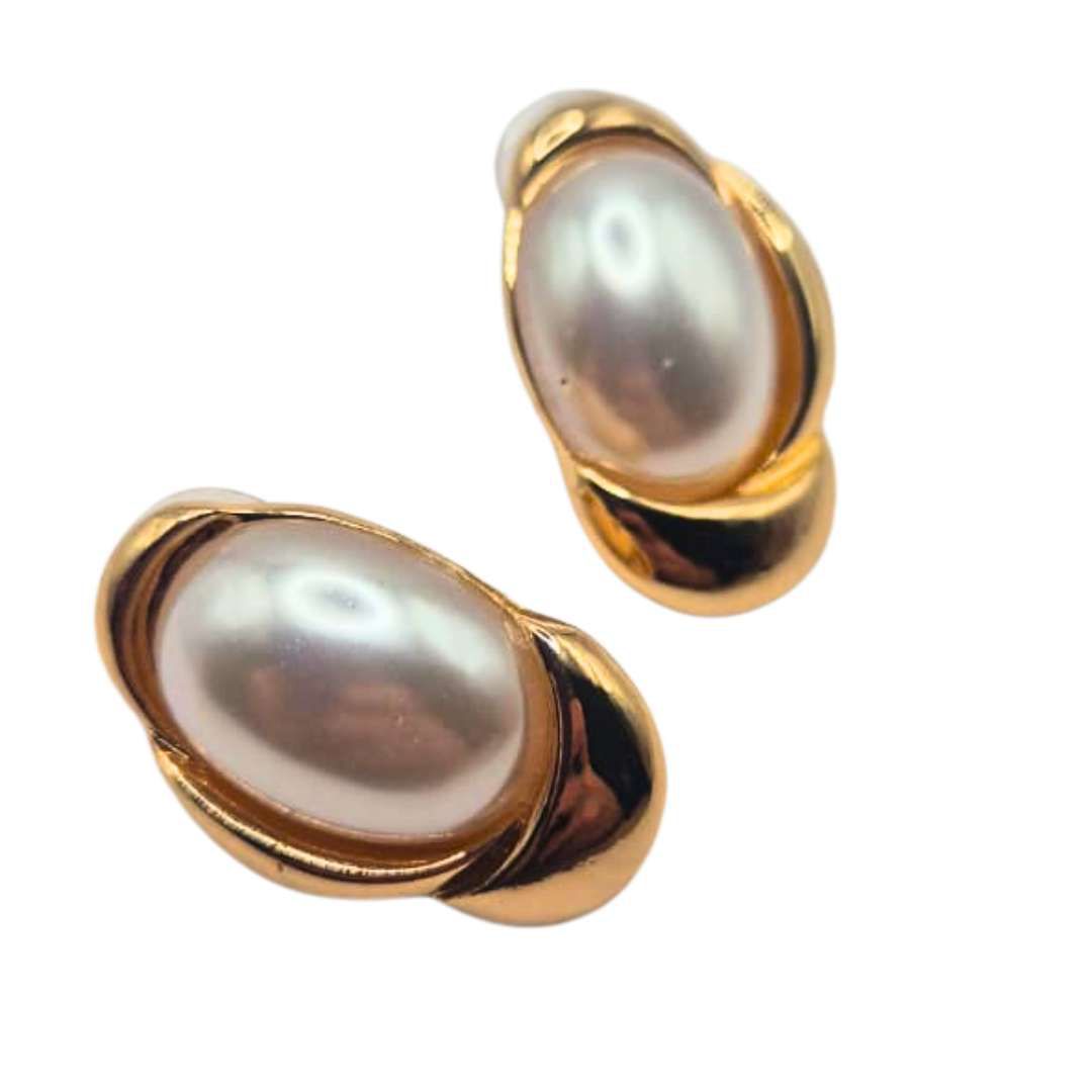 Brinco Feminino Design Pé... - SOBERANA