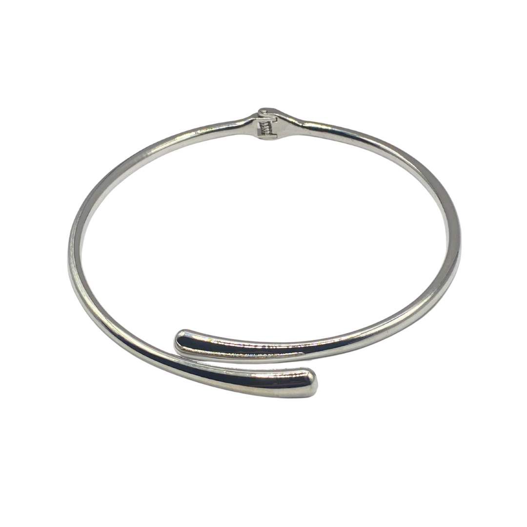 Colar Feminino Pontas Arr... - SOBERANA