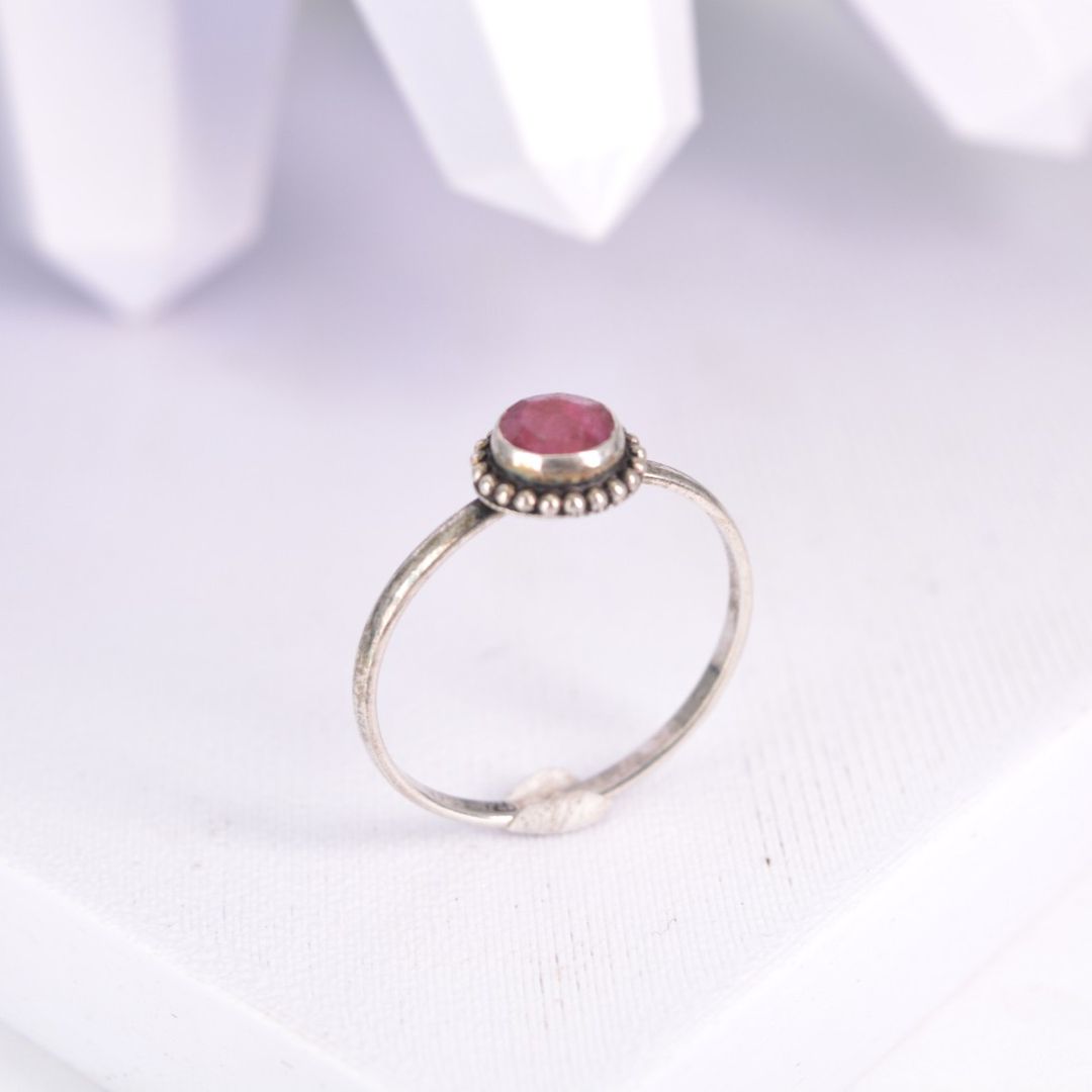 Anel Prata 925 pedra vermelha